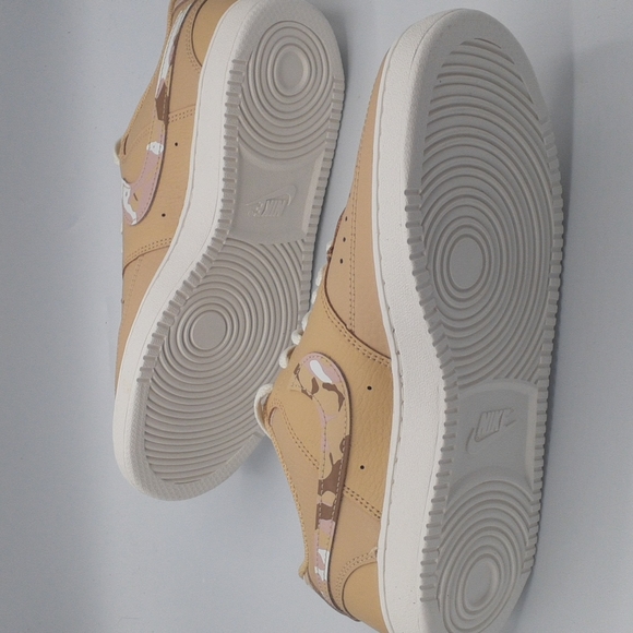 NIKE COURT VISION LOW WOMENS SHOES SNEAKERS SIZE 8 - Picture 5 of 11